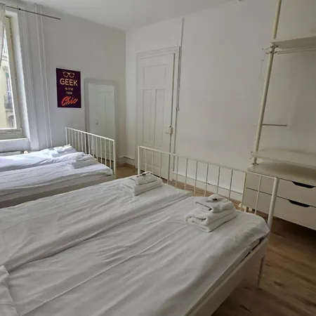 Mi Casa Es Su Casa Apartment